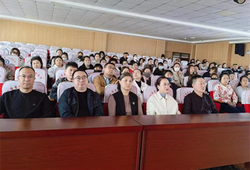 星光小学家长学校培训班照片3_副本2.jpg
