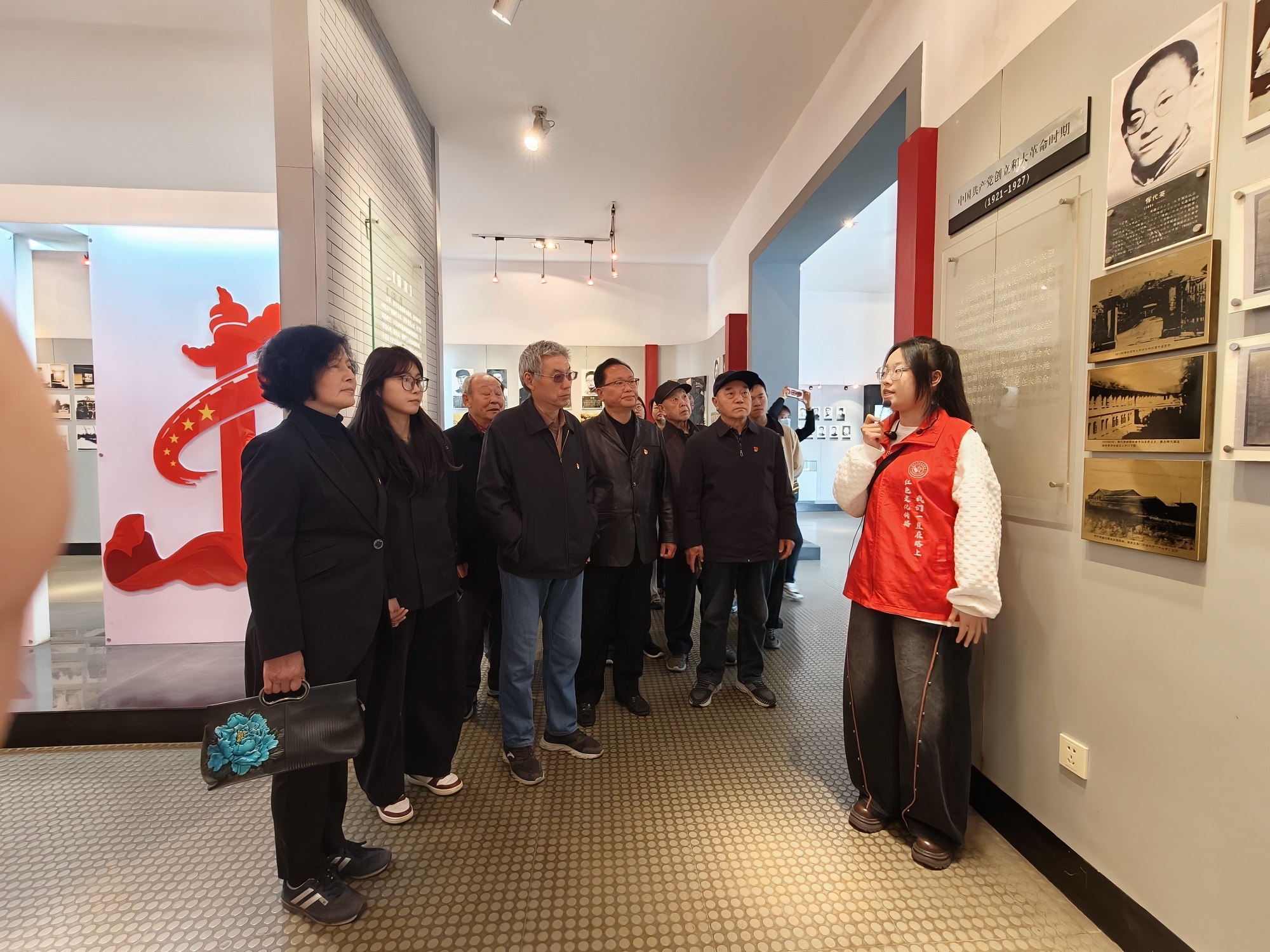 1774945877532343.jpg 2.jpg