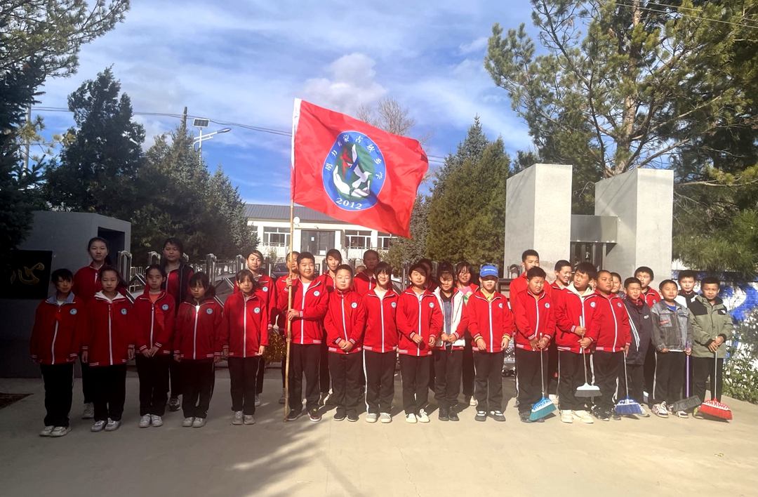 胡力吐000 (1).jpg