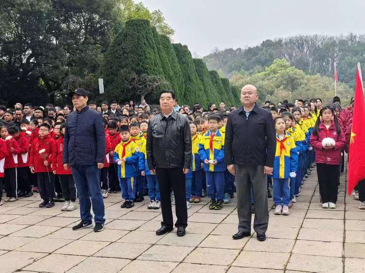 图1.jpg