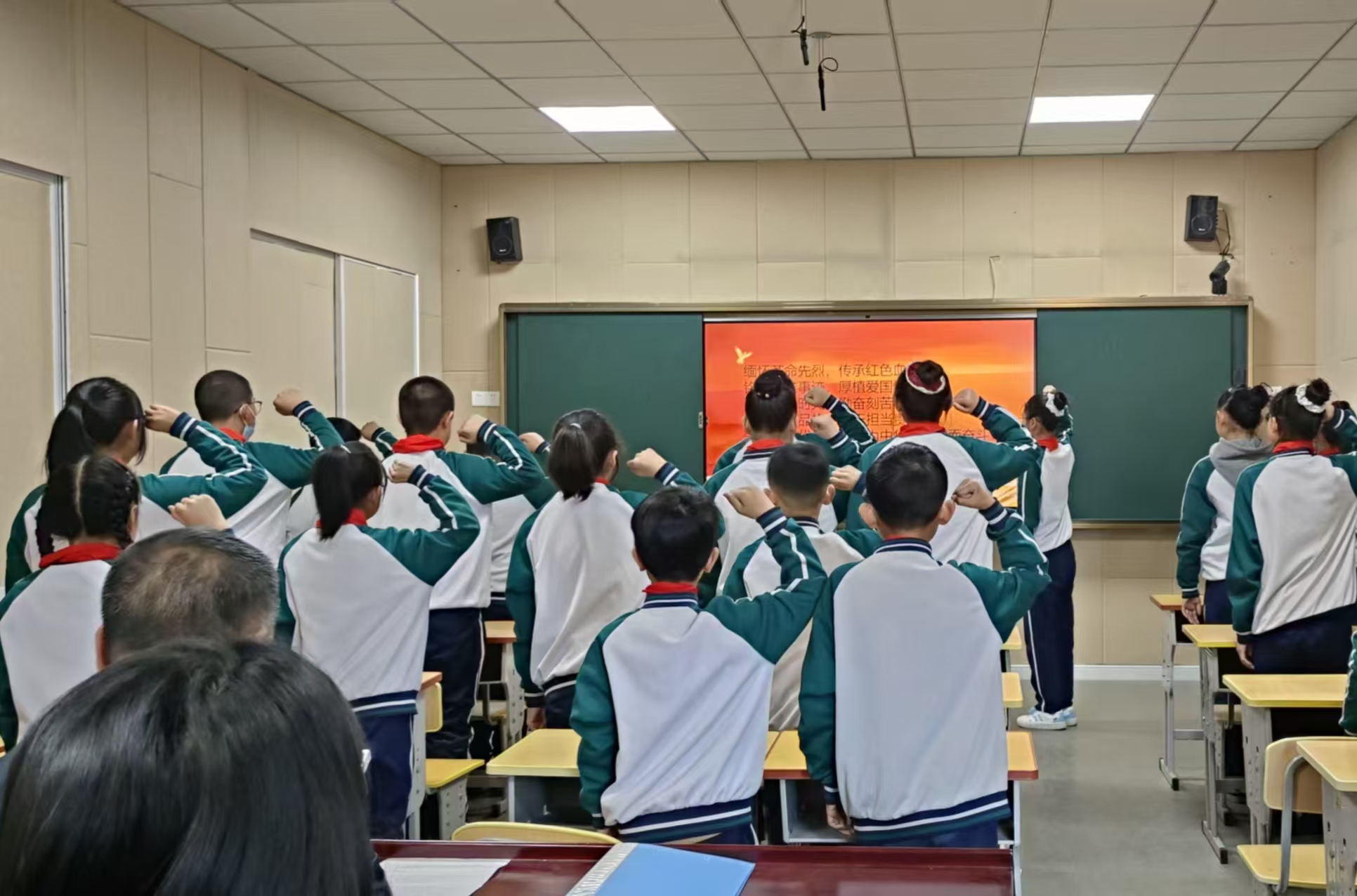 d781317efbd0e0ff64111760882bec01.jpg