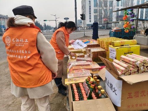 东风社区开展绿色清明主题宣传活动2_副本.png