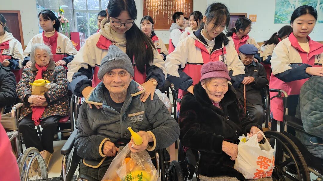 振兴中学4.jpg