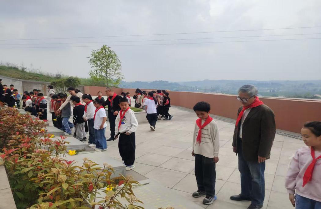 图片4.jpg