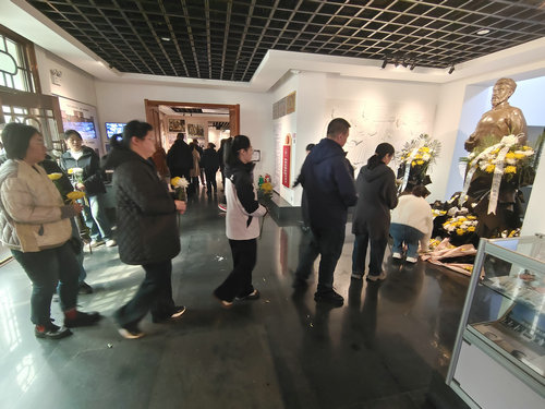 f9865727addd4fc7c74fa4742488f30_副本.jpg