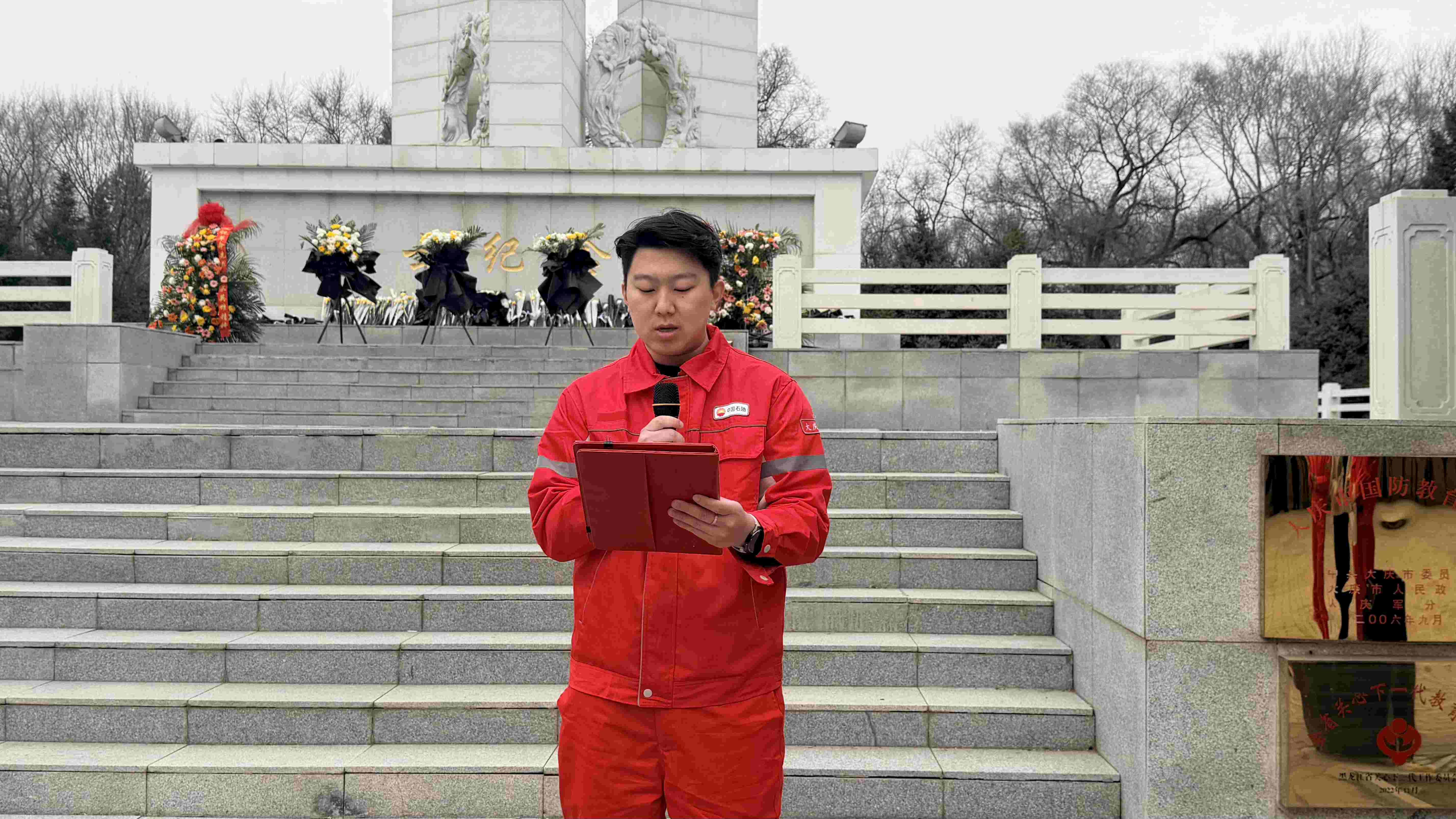 青年代表发言.jpg
