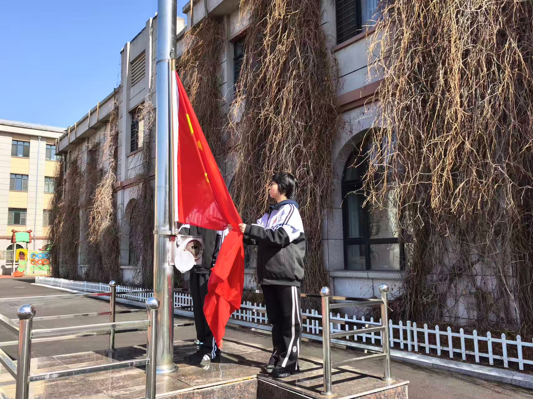 升旗.jpg