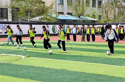 385f5a0d5dd41fd1625abb12597bb27c_看图王.jpg