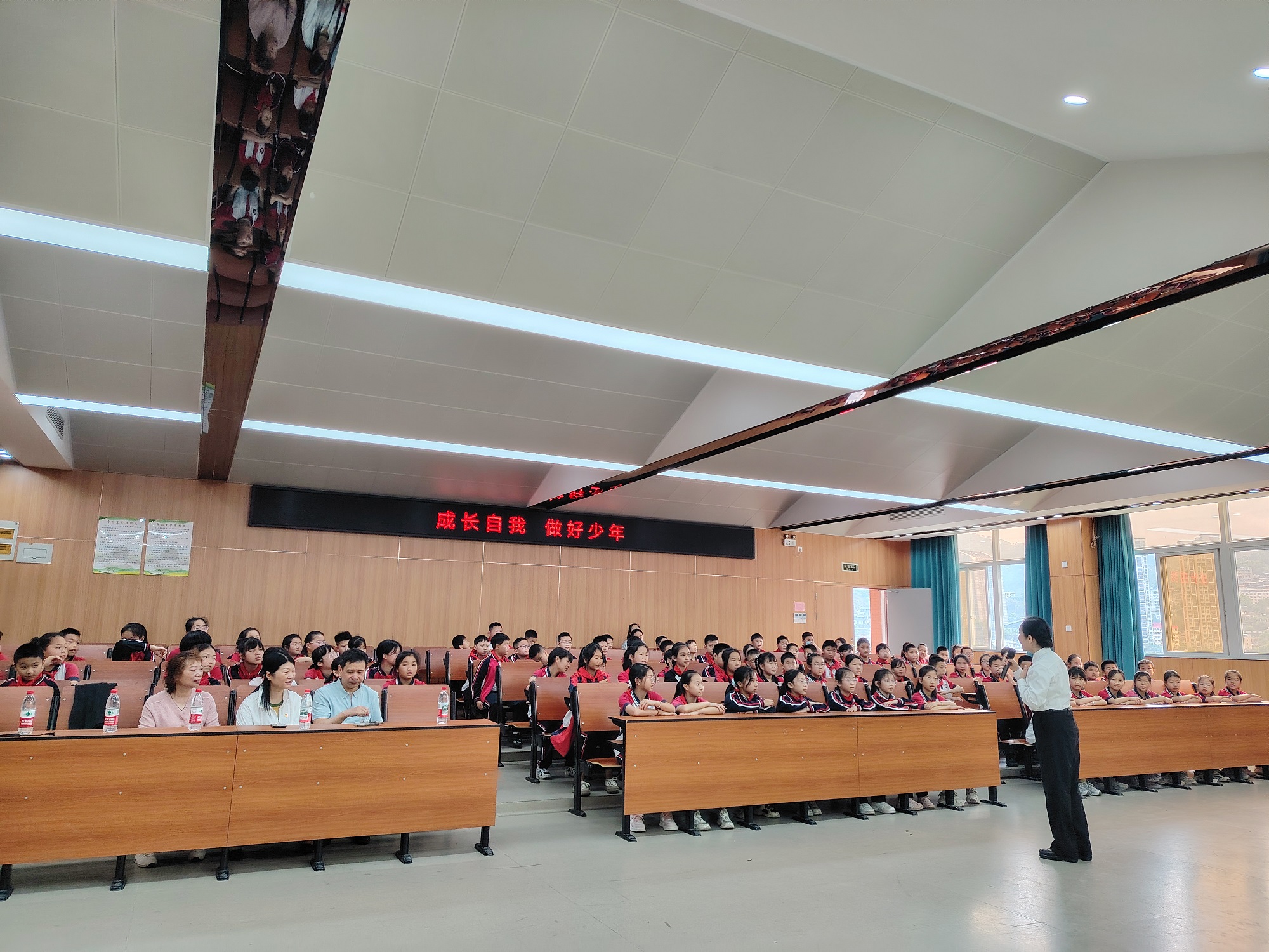 微信图片_20260413125201_10_82.jpg