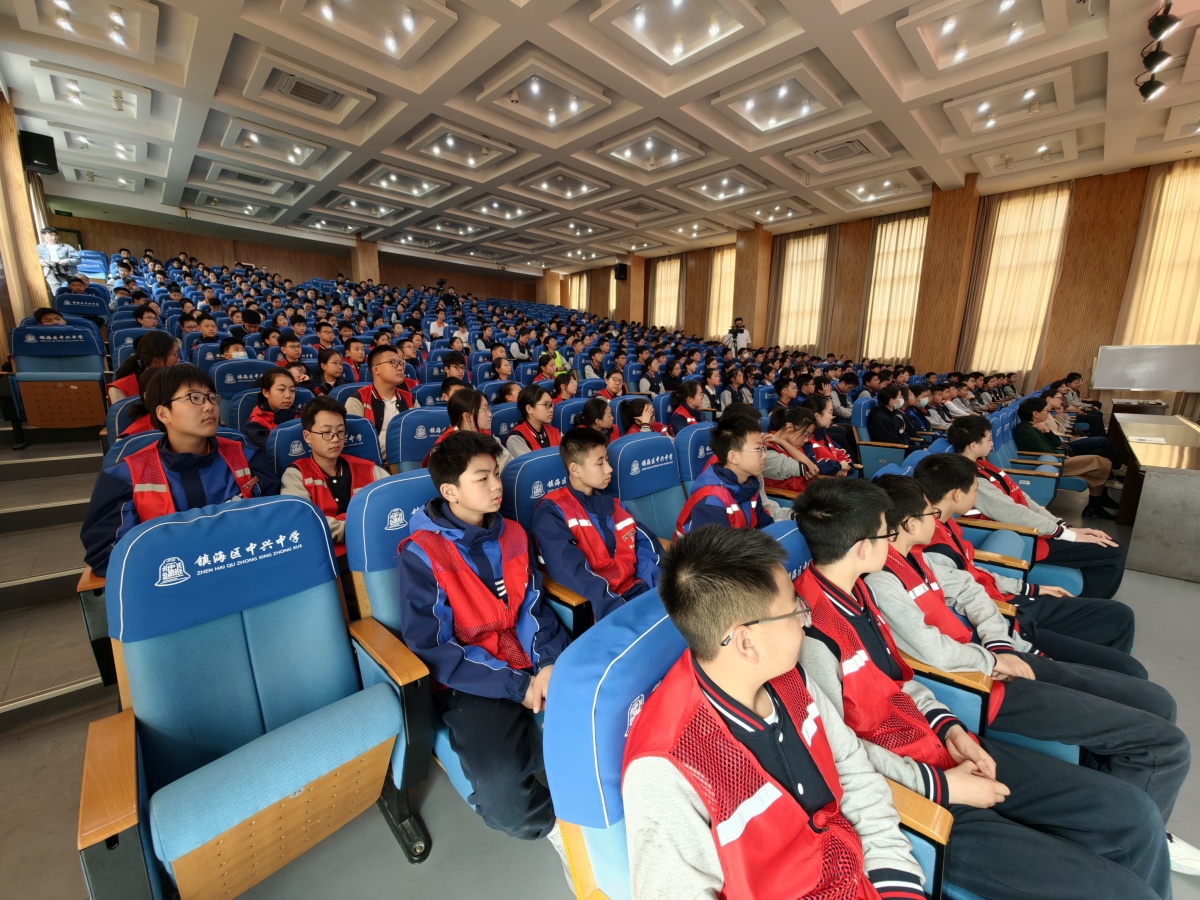 ecdd8a9e-d234-4793-b371-2c23e23c10aasize_w_4096_h_3072.jpg