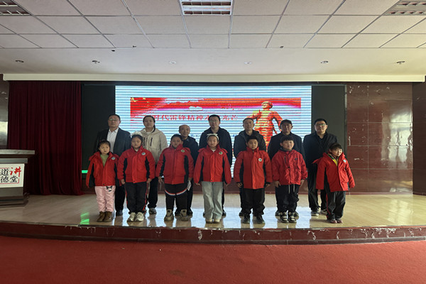 49c0f2fa0dfe3ea9df422aadd2d86cd2_副本.jpg