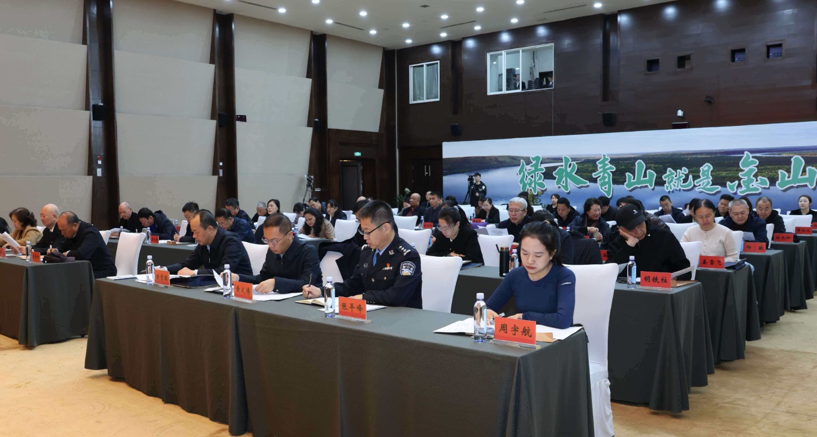 微信图片_20260429163156_148_380.jpg