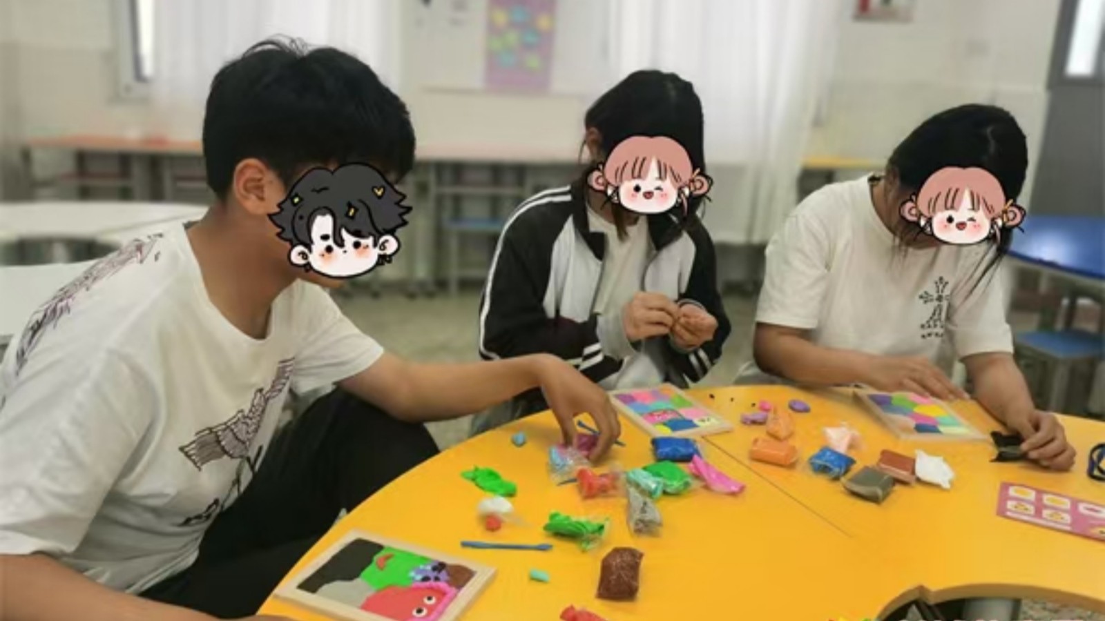 02.jpg