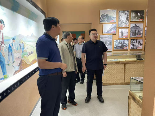 市关工委调研工作5_副本.jpg