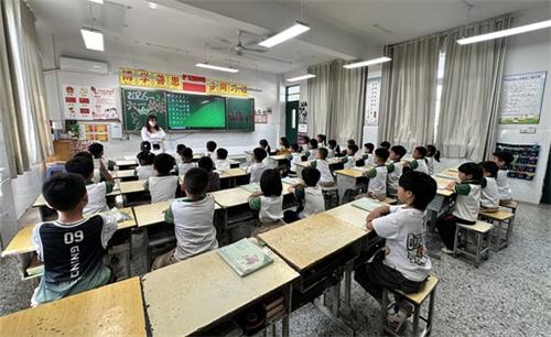 e31dac3ecd78efa45c5ce9cd659edb90_看图王.jpg