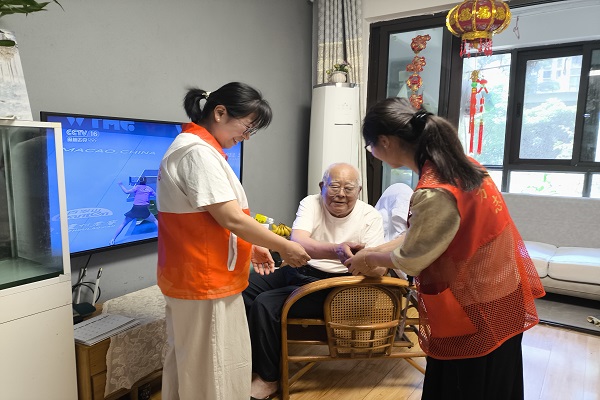 63e27cd0b7a9c2ff54bb13180b032227 - 副本.jpg