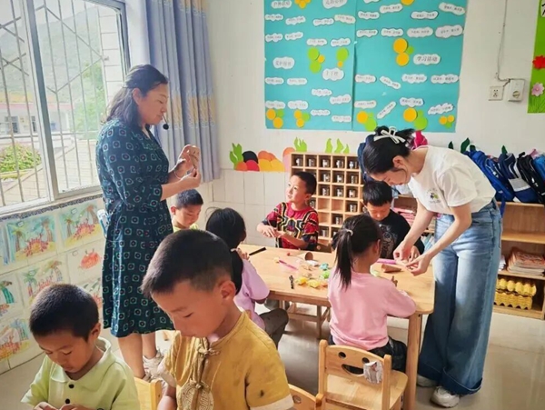 1780884724383074.jpg 示范课现场.jpg