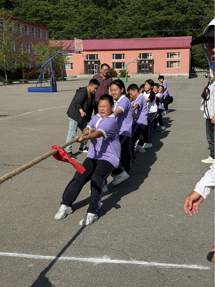 1781147792169111.jpg 岔校拔河2.jpg
