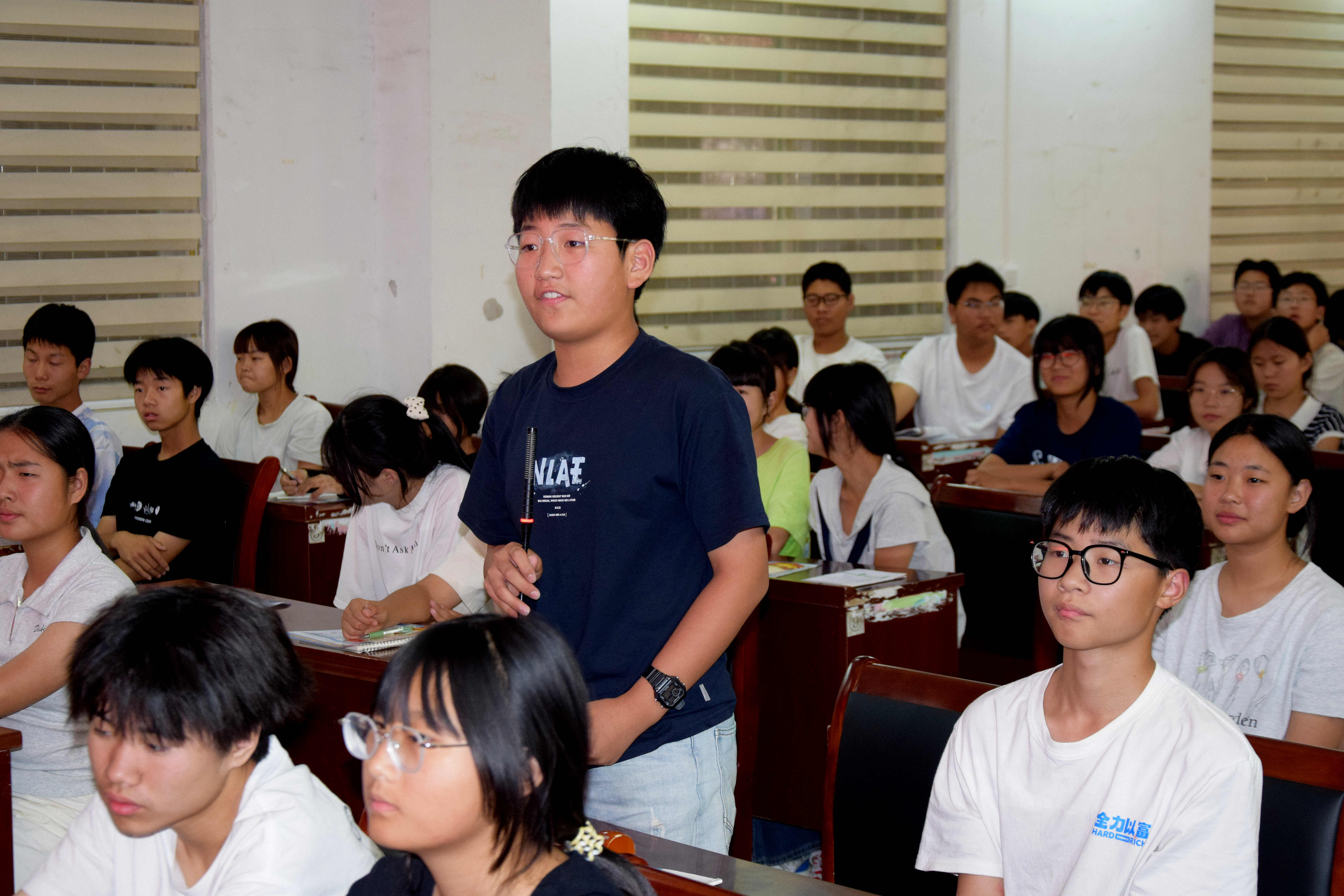 ed4b5a678a413ec3237a0637733e3e7.jpg