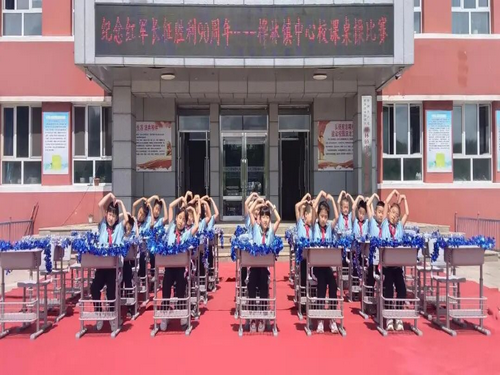 桦林镇中心校课桌舞大赛1.png