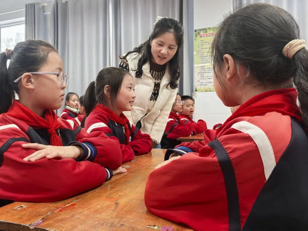 山东省临沂市河东区八湖镇刘店子中心小学源自于刘店子中心小学的感动